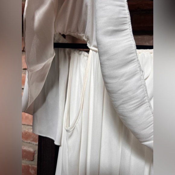 ONLY white off the shoulder shirt dress women’s US size 7 light and airy boho - Picture 4 of 8